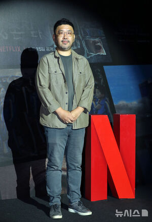 【フォト】『私は生き延びた』の演出を手掛けたチョ・ソンヒョン・プロデューサー