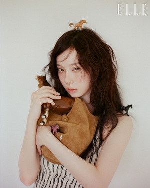 【フォト】aespaウィンター、ラブリーなビジュアル＆幻想的な雰囲気