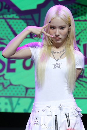 【フォト】YOUNG POSSE、4枚目のEPで音楽活動展開