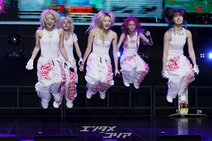 【フォト】YOUNG POSSE、ガールクラッシュな魅力でステージ披露