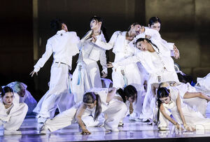 【フォト】「光復80年前夜祭」景福宮でBUMSUPが公演　／ソウル