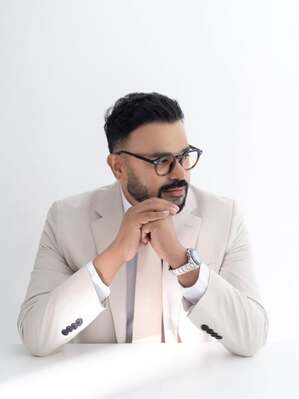 【フォト】『アブノーマル会談』インド出身ラッキー＆韓国人女性　ウエディング写真公開