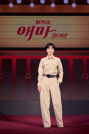 【フォト】パン・ヒョリン、魅力的なほほ笑みに視線集中