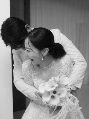 【フォト】歌手ビョルサラン「純白の笑顔」…幸せいっぱいのウエディング写真公開