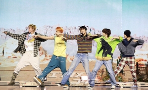 【フォト】CORTIS、堂々とした自信あふれるステージ