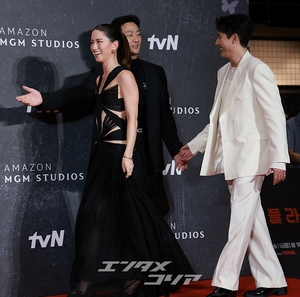 【フォト】キム・テヒ×パク・ヘス×ダニエル・デイ・キム『バタフライ』豪華俳優陣が大集合