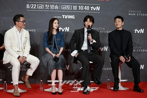 【フォト】キム・テヒ×パク・ヘス×ダニエル・デイ・キム『バタフライ』豪華俳優陣が大集合