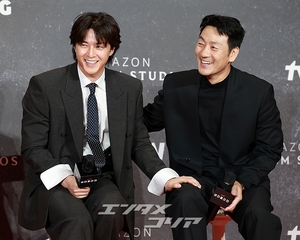 【フォト】キム・テヒ×パク・ヘス×ダニエル・デイ・キム『バタフライ』豪華俳優陣が大集合