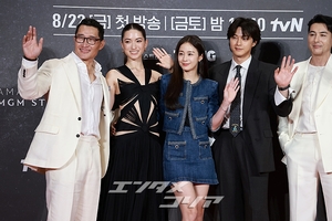 【フォト】キム・テヒ×パク・ヘス×ダニエル・デイ・キム『バタフライ』豪華俳優陣が大集合