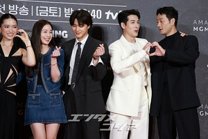 【フォト】キム・テヒ×パク・ヘス×ダニエル・デイ・キム『バタフライ』豪華俳優陣が大集合