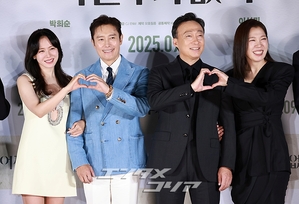 【フォト】イ・ビョンホン＆ソン・イェジン＆パク・チャヌク監督ら、『仕方ない』制作報告会に出席