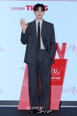 【フォト】少女時代ユナ＆イ・チェミン＆ソ・イスクら「『暴君のシェフ』見てね」