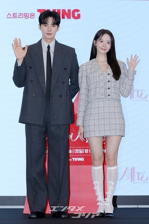 【フォト】少女時代ユナ＆イ・チェミン＆ソ・イスクら「『暴君のシェフ』見てね」