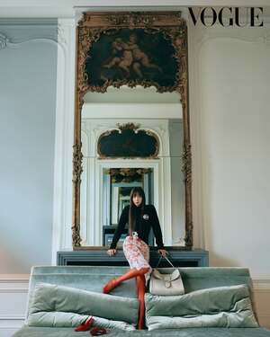 【フォト】コン・ヒョジン　ベルギーでも輝くファッショニスタ…あふれるオーラ