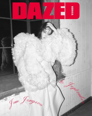 【フォト】チョン・ジョンソ「全身シースルードレスも完璧」退廃的オーラ