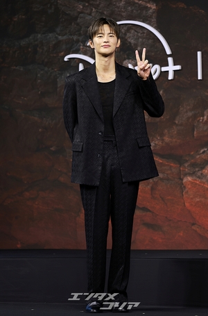 【フォト】サルを象徴する守護神ソ・イングク＆ネズミを象徴する守護神ソン・ユビン