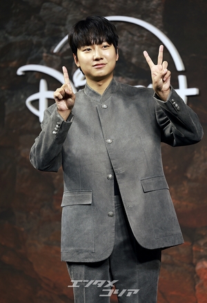 【フォト】サルを象徴する守護神ソ・イングク＆ネズミを象徴する守護神ソン・ユビン