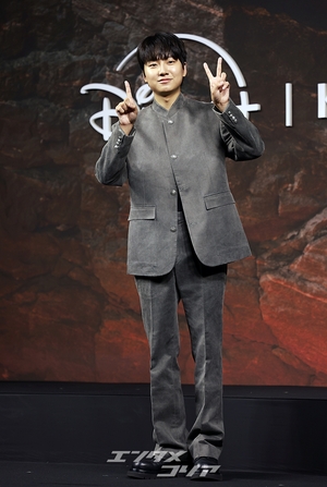 【フォト】サルを象徴する守護神ソ・イングク＆ネズミを象徴する守護神ソン・ユビン