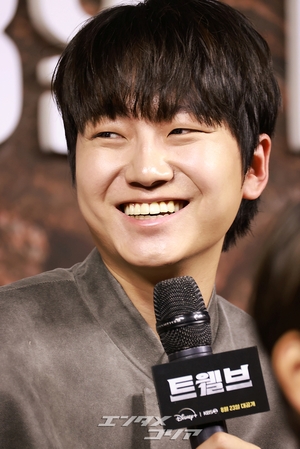 【フォト】マ・ドンソク＆パク・ヒョンシクら、『TWELVE　トゥエルブ』のキャストたち