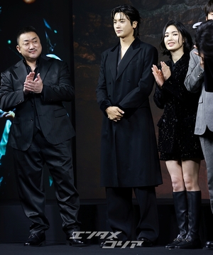 【フォト】マ・ドンソク＆パク・ヒョンシクら、『TWELVE　トゥエルブ』のキャストたち