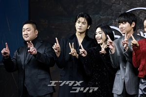 【フォト】マ・ドンソク＆パク・ヒョンシクら、『TWELVE　トゥエルブ』のキャストたち