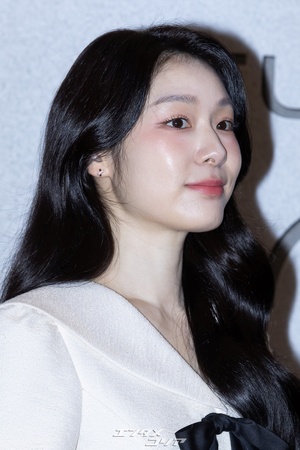 【フォト】キム・ヨナ、上品な白ワンピ姿が美しい