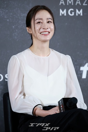 【フォト】45歳キム・テヒ、年齢を感じさせない圧倒的美しさ