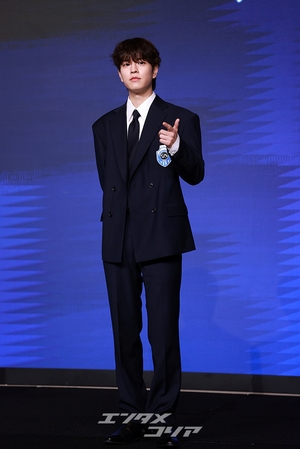 【フォト】Stray Kidsスンミン、キュートな犬耳