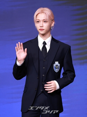 【フォト】Stray Kidsフィリックス、セクシーな猫耳