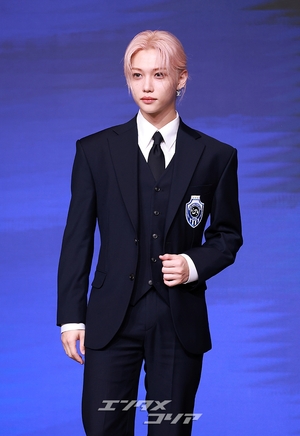 【フォト】Stray Kidsフィリックス、セクシーな猫耳