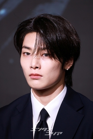 【フォト】Stray Kids、4thアルバム「KARMA」リリース