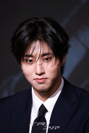 【フォト】Stray Kids、4thアルバム「KARMA」リリース