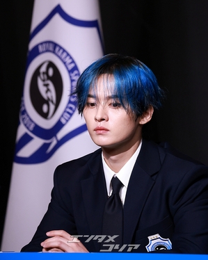 【フォト】Stray Kids、4thアルバム「KARMA」リリース