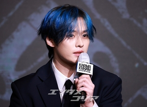 【フォト】Stray Kids、4thアルバム「KARMA」リリース