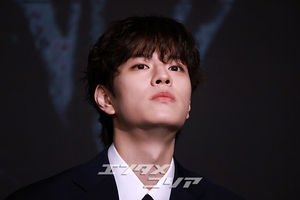 【フォト】Stray Kids、4thアルバム「KARMA」リリース