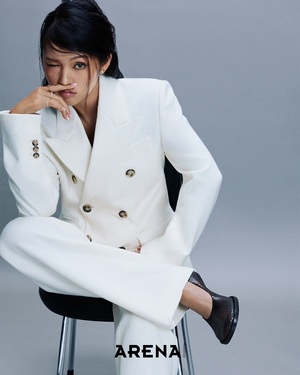 【フォト】OMGミミ、官能的でマニッシュな姿