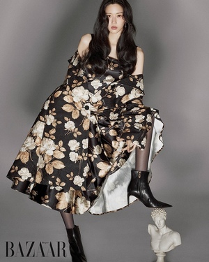 【フォト】ムン・ガヨン、幻想的な魅力アピール…官能と純粋の間