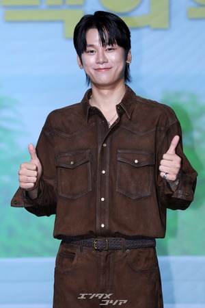 【フォト】『告白ヒストリー』で学校一の人気者を演じるチャ・ウミン