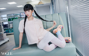 【フォト】IVEレイ、はつらつとしたエネルギーでシック＆ラブリーな魅力