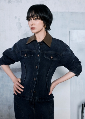 【フォト】ソン・ヘギョ、「MICHAA」秋キャンペーン・グラビアで魅惑的な雰囲気