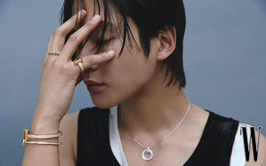 【フォト】ロウン、筋肉質ボディ＆ジュエリーのコラボ…格の違うオーラ