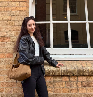 チョン・リョウォン、豪州でラブリーな魅力アピール…はにかんだ笑顔