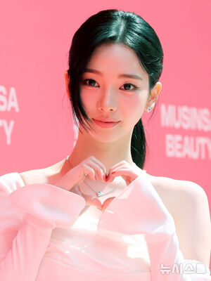 【フォト】MUSINSA BEAUTY FESTAフォトイベントに出席したaespaカリナ