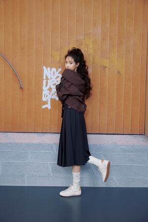 【フォト】ソン・ナウン、真似したい秋コーデを提案…平凡な日常も特別に