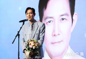 【フォト】イ・ジョンジェ、ジェントルでスイートな魅力