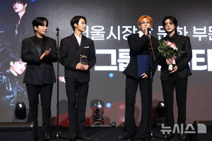 【フォト】ATEEZ、シックな魅力さく裂