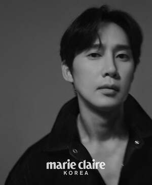 【フォト】パク・ソンフン、白黒写真で淡白＆強烈な雰囲気