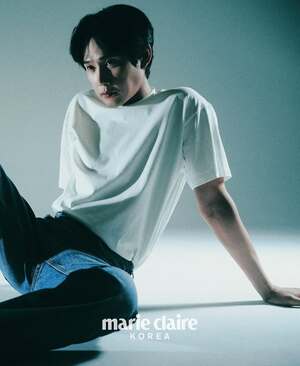 【フォト】パク・ソンフン、白黒写真で淡白＆強烈な雰囲気