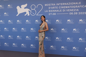 【フォト】映画『仕方ない』のキャストたち、「第82回ヴェネツィア国際映画祭」フォトコール・イベント出席