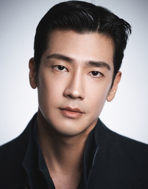 【フォト】ク・ジャソン、新プロフィール写真公開…シックな眼差し